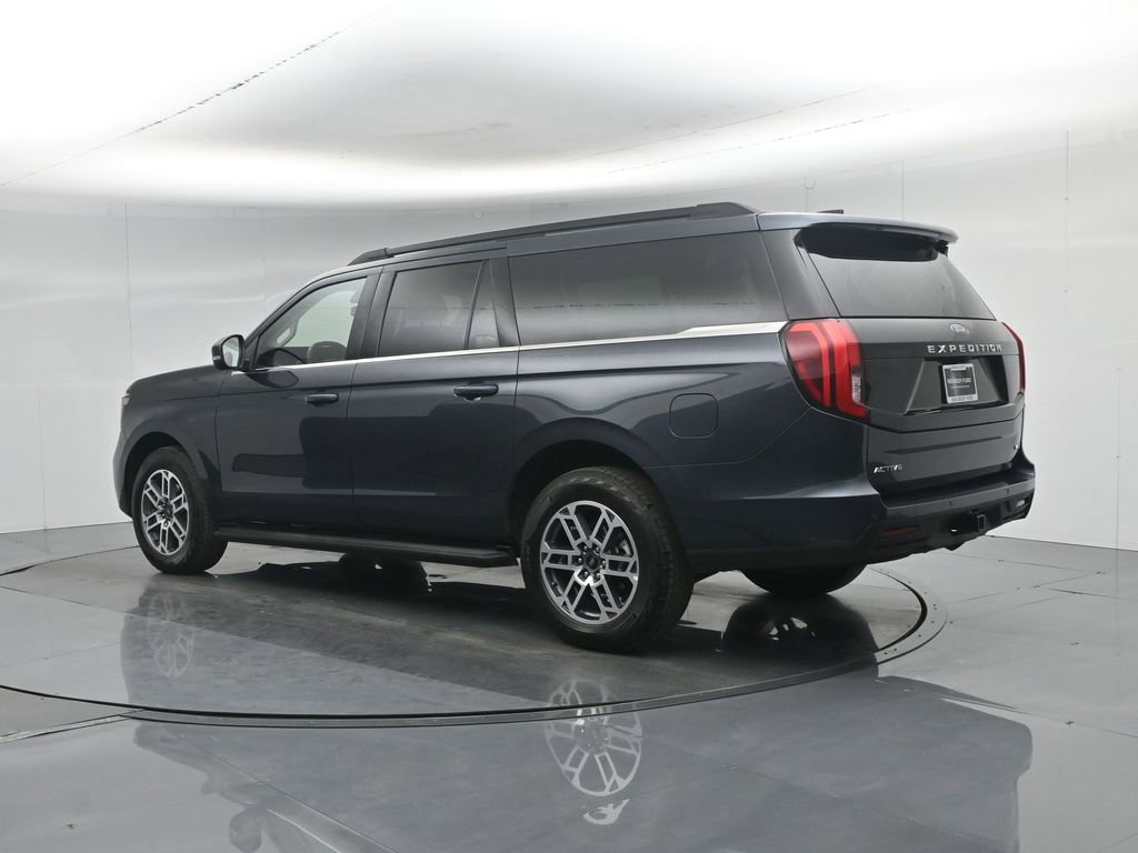 Used 2025 Ford Expedition Max Active AWD/4WD image 7