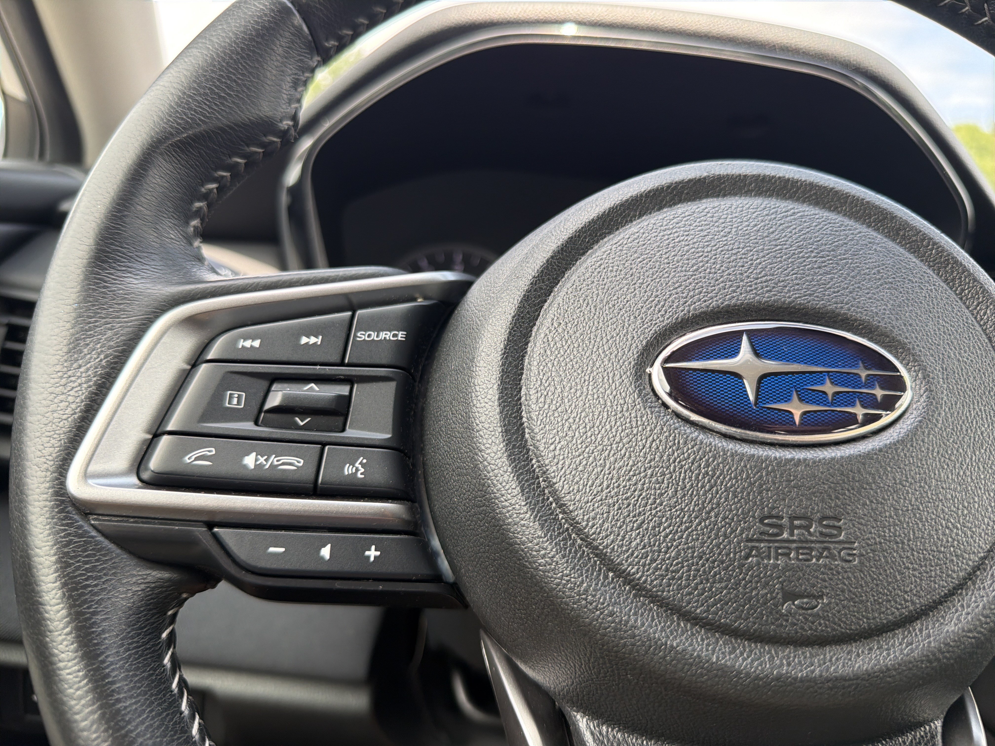 Used 2024 Subaru Legacy Premium AWD/4WD image 9