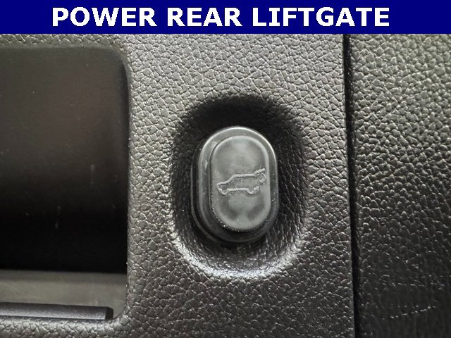 Used 2017 Chevrolet Suburban LT w/ LT Signature Package image 34