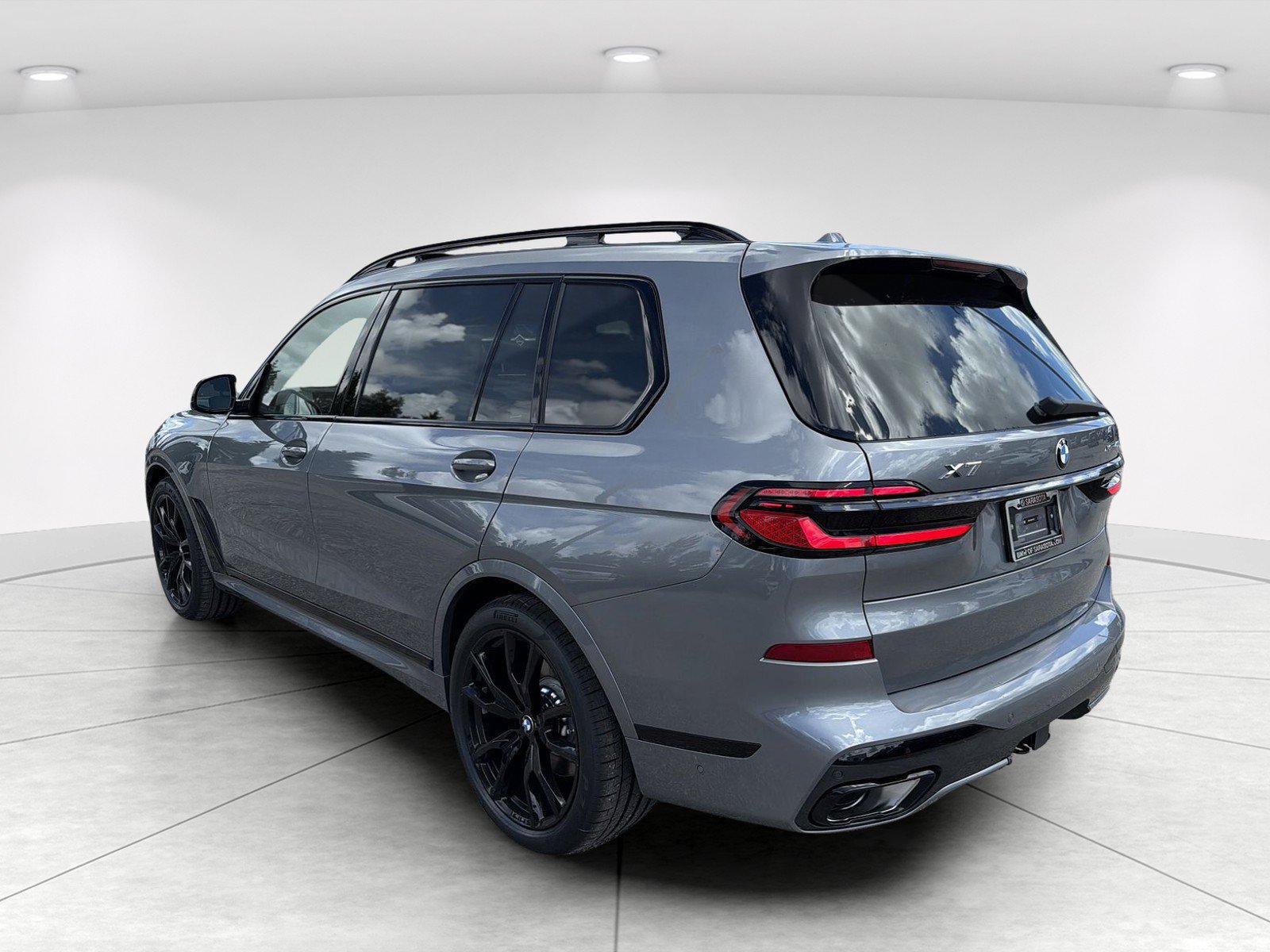 New 2027 BMW X7 xDrive40i w/ M Sport Package AWD/4WD image 6