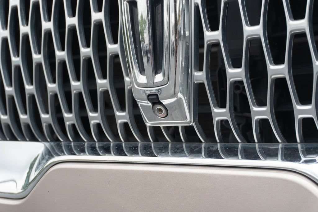 Used 2020 Lincoln Aviator Reserve w/ Elements Package Plus RWD image 4
