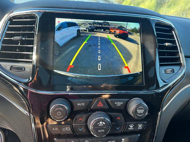 Certified 2022 Jeep Grand Cherokee Limited image 13