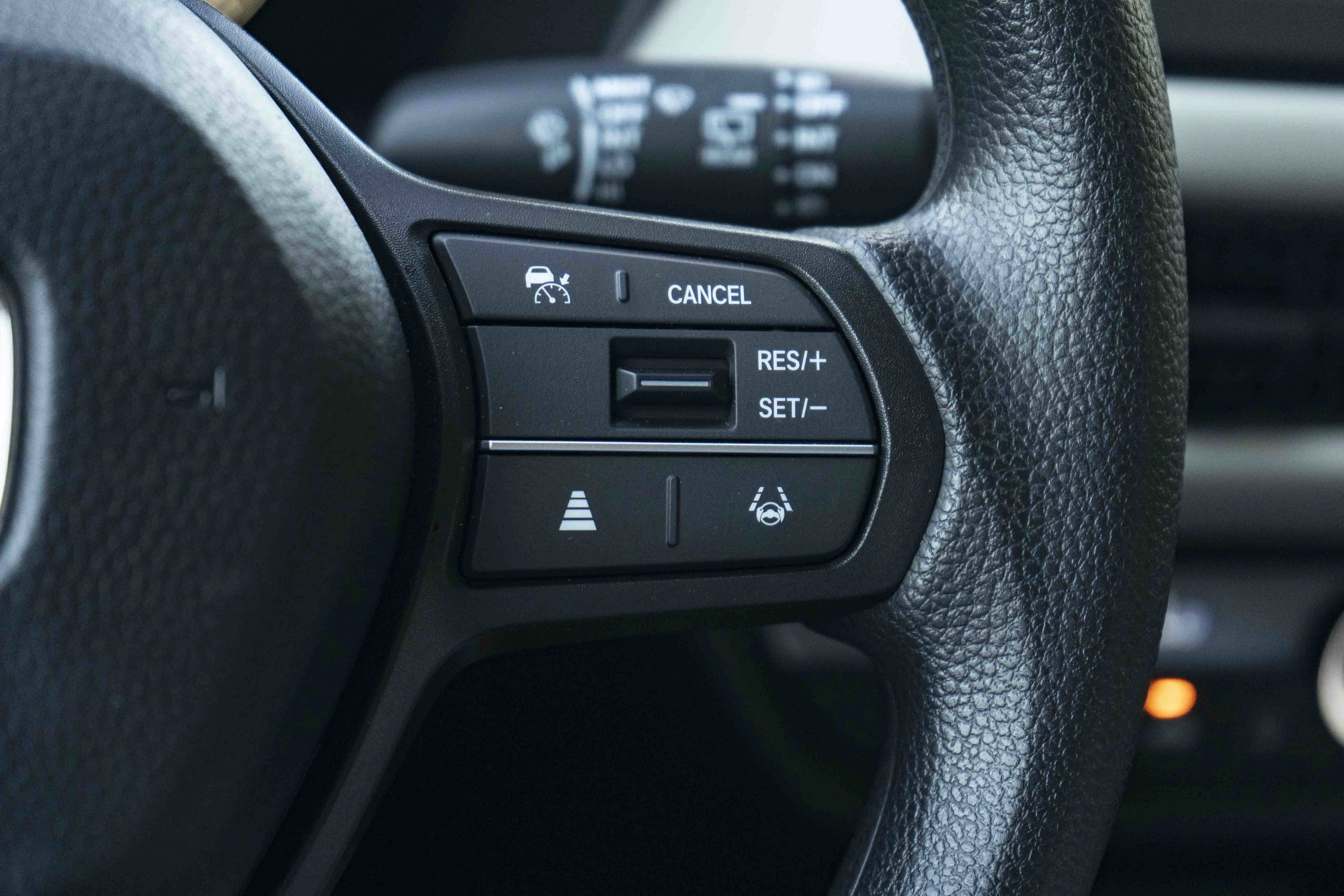 Certified 2027 Honda HR-V LX image 21