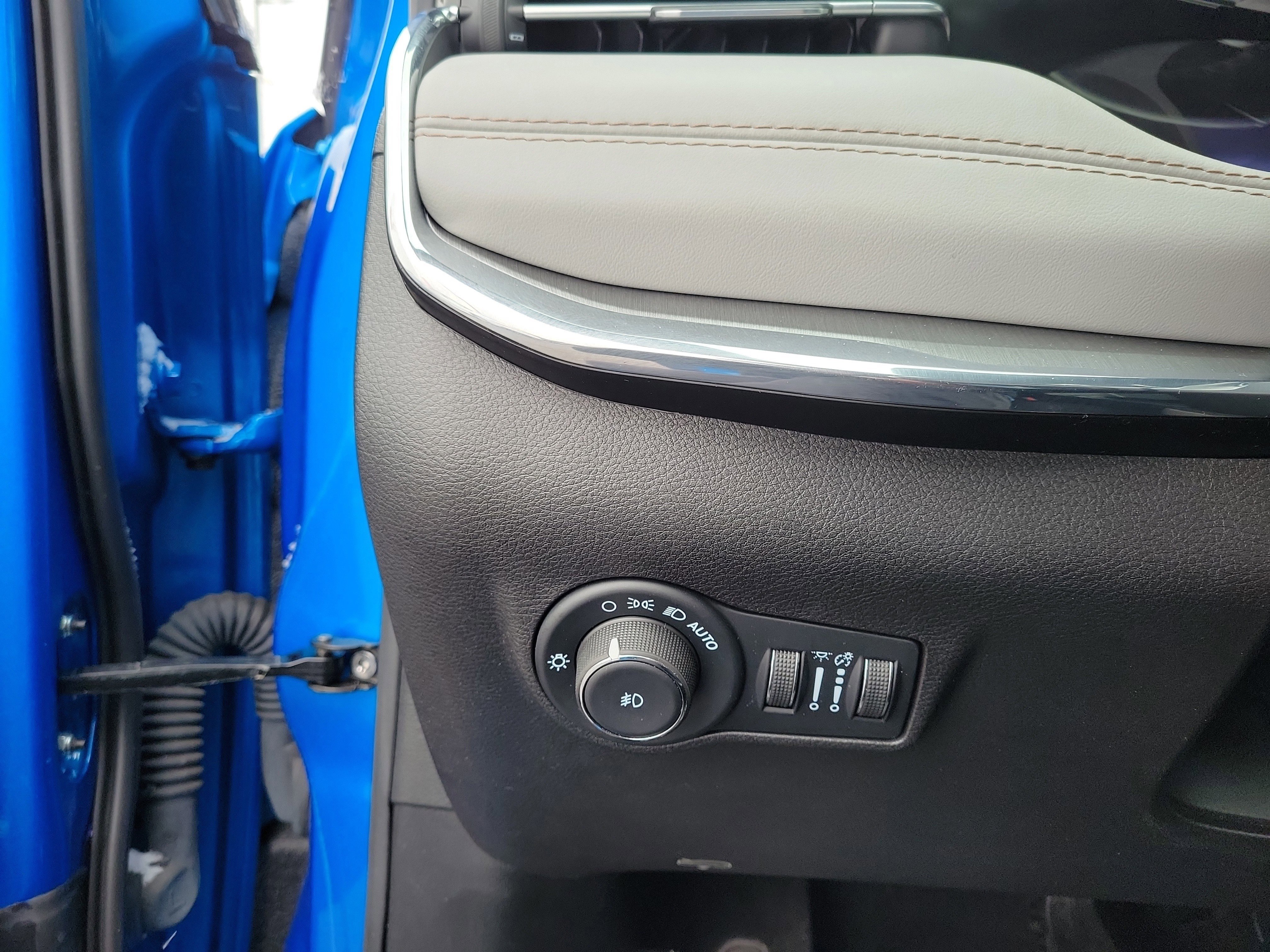 Used 2022 Jeep Compass Limited image 20