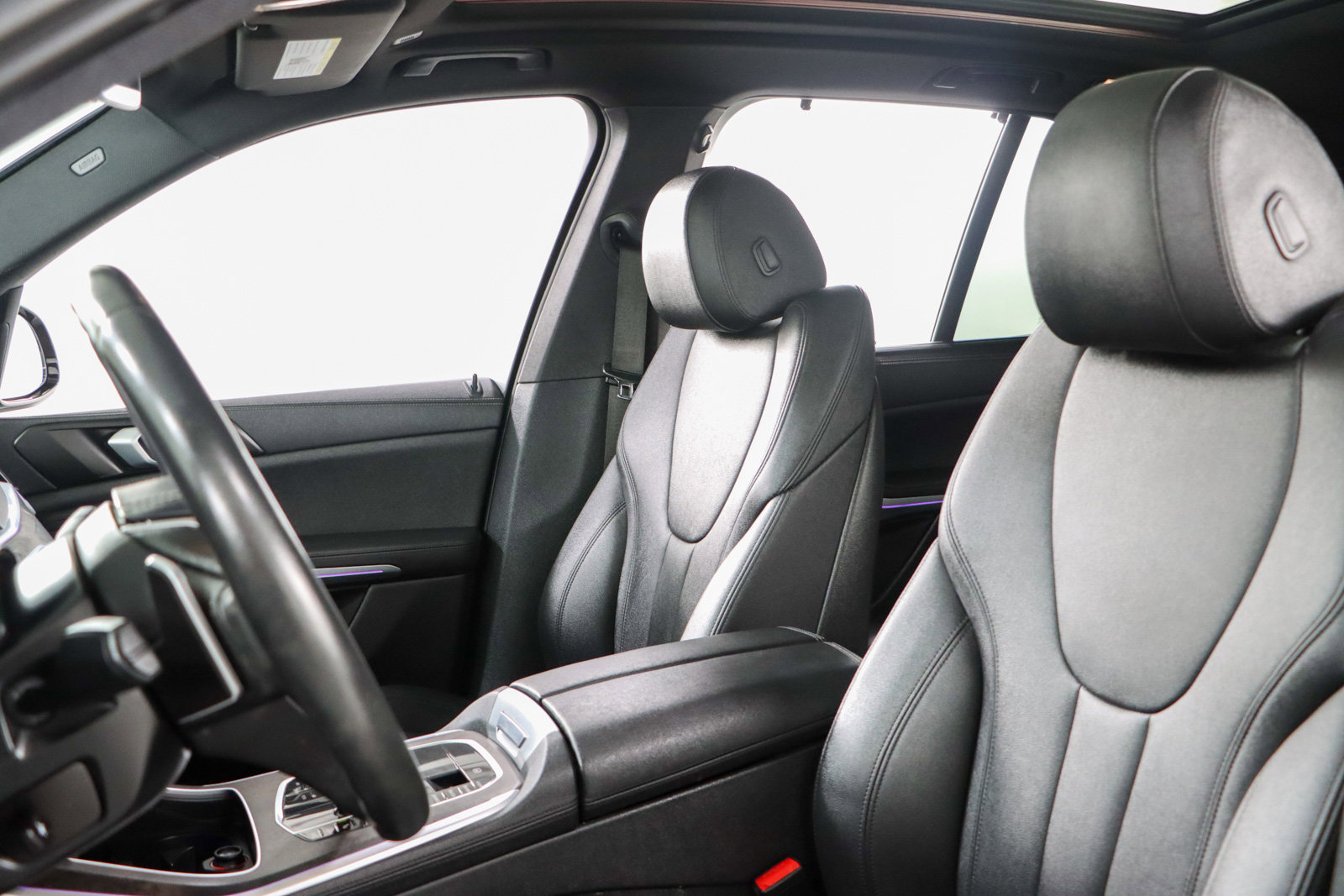 Used 2022 BMW X5 sDrive40i w/ Parking Assistance Package image 24