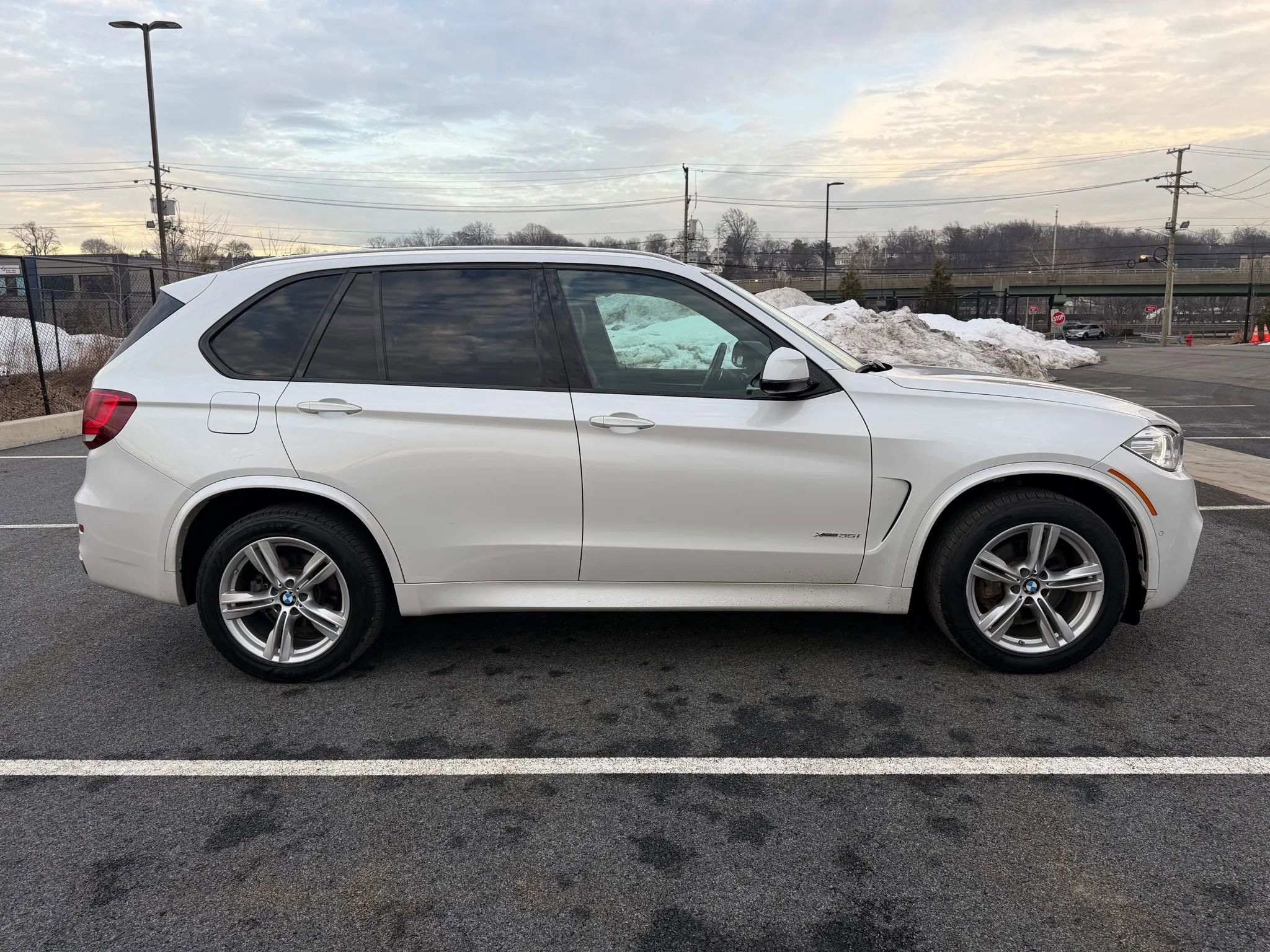 Used 2017 BMW X5 xDrive35i image 9