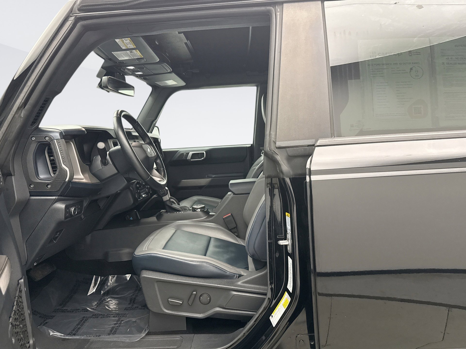 Used 2022 Ford Bronco Outer Banks image 11