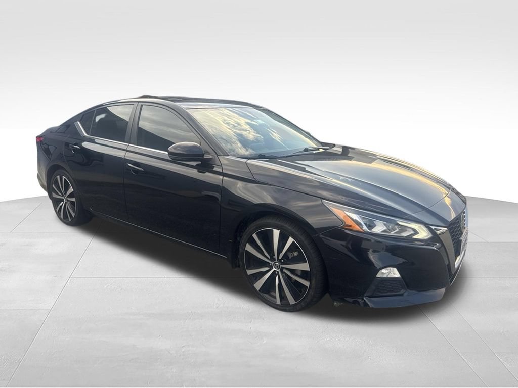 Used 2021 Nissan Altima 2.5 SR w/ SR Premium Package FWD image 6