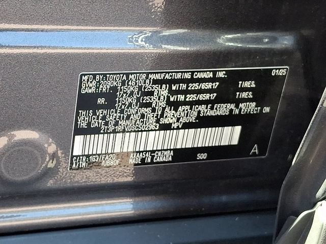 Used 2025 Toyota RAV4 XLE AWD/4WD image 29