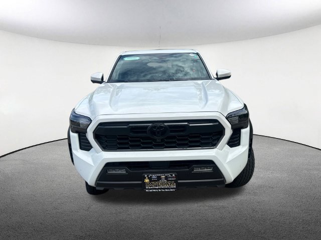 New 2026 Toyota Tacoma TRD Off-Road w/ TRD Off Road Premium Package AWD/4WD image 4