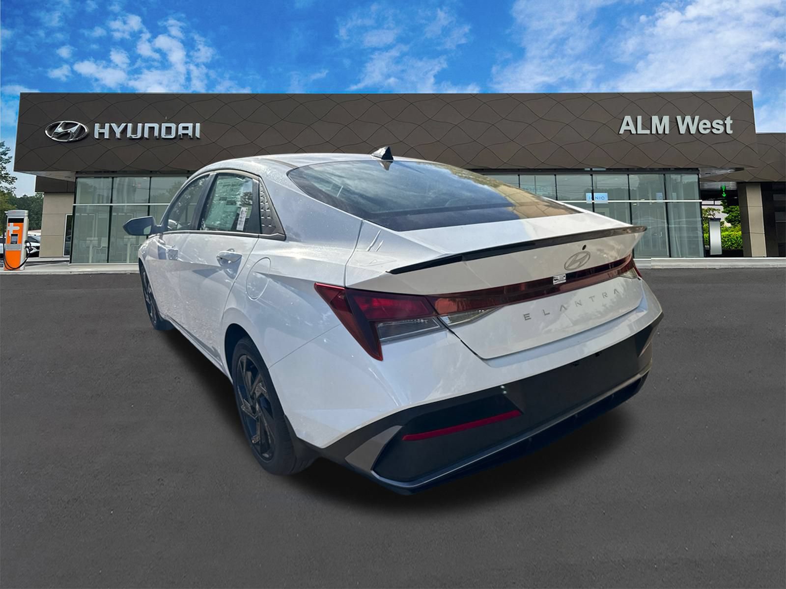 New 2026 Hyundai Elantra SEL Sport FWD image 8