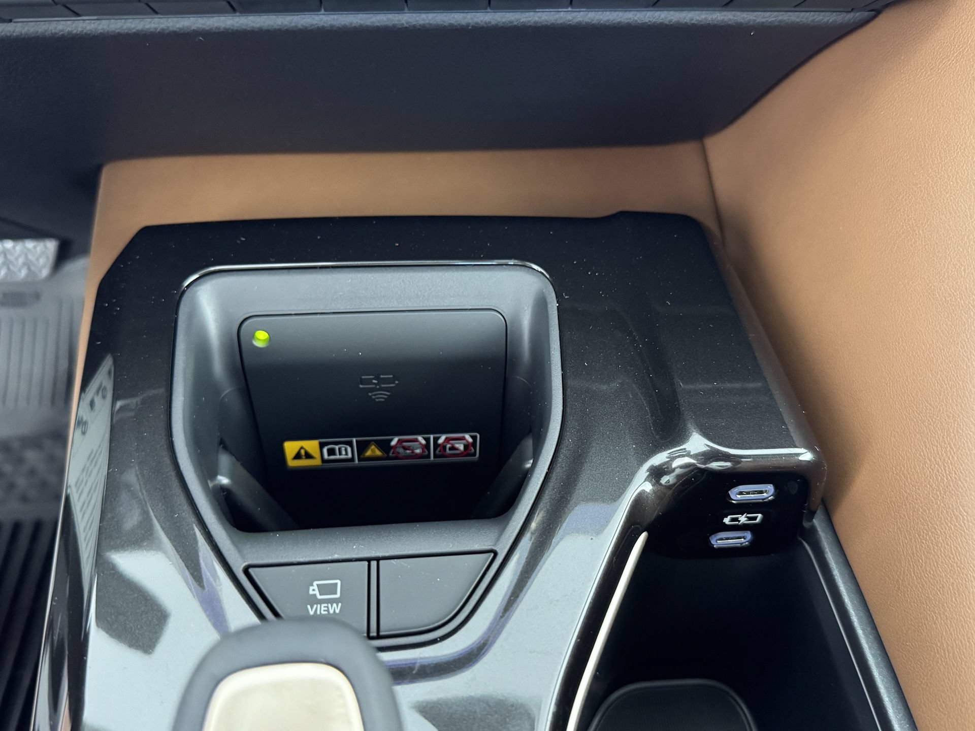 New 2026 Toyota Crown Signia AWD/4WD image 3