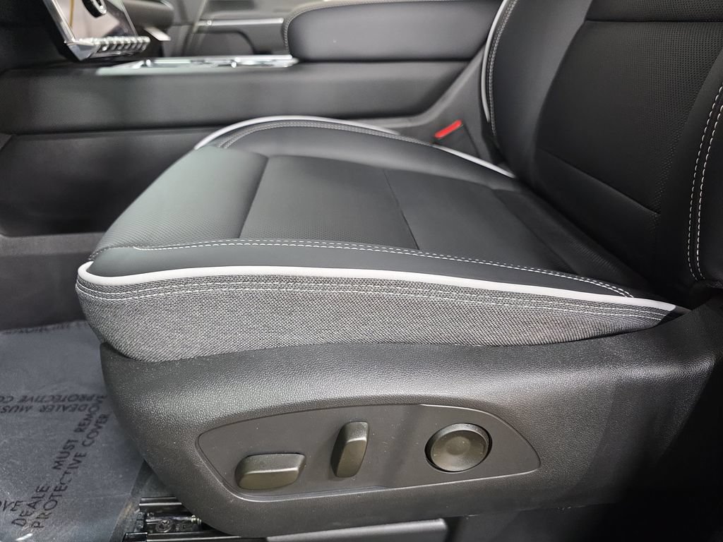 New 2026 GMC Sierra EV Elevation AWD/4WD image 30