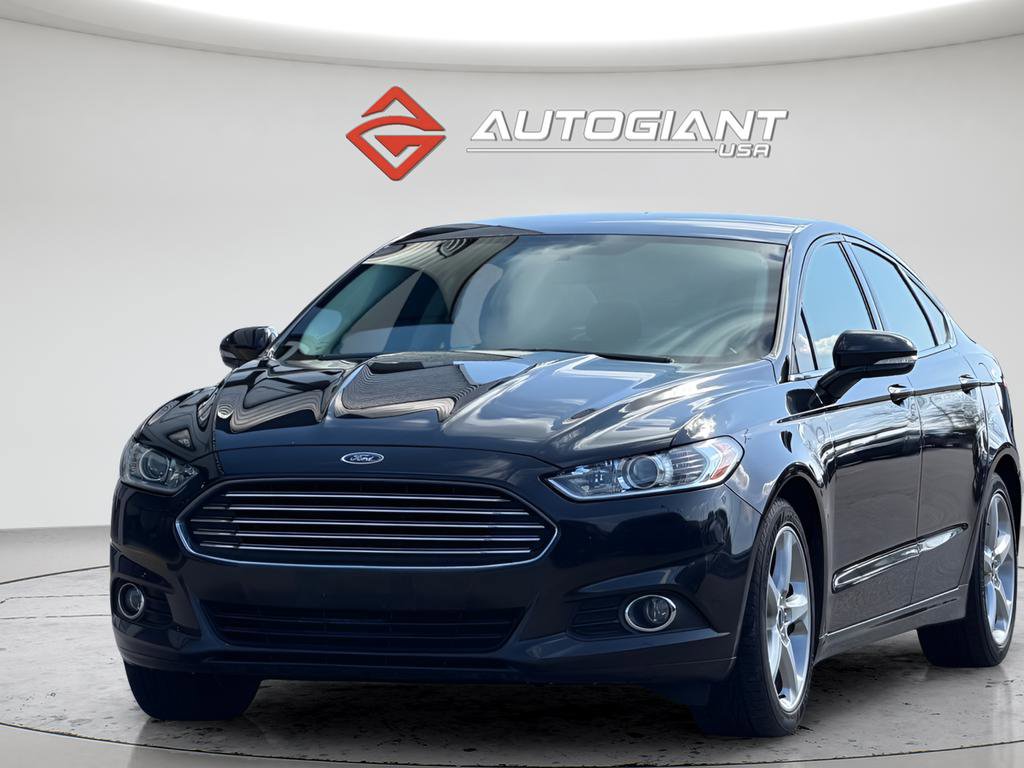 Used 2014 Ford Fusion SE image 4