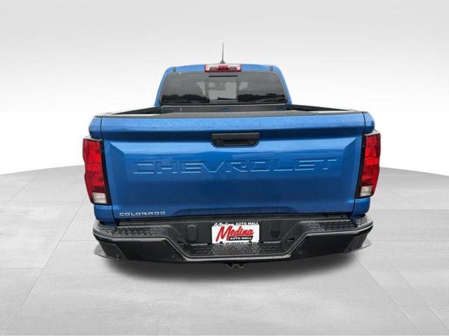 Used 2023 Chevrolet Colorado Trail Boss w/ Technology Package AWD/4WD image 7