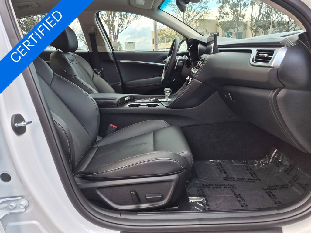 Used 2026 Genesis G70 2.5T image 26