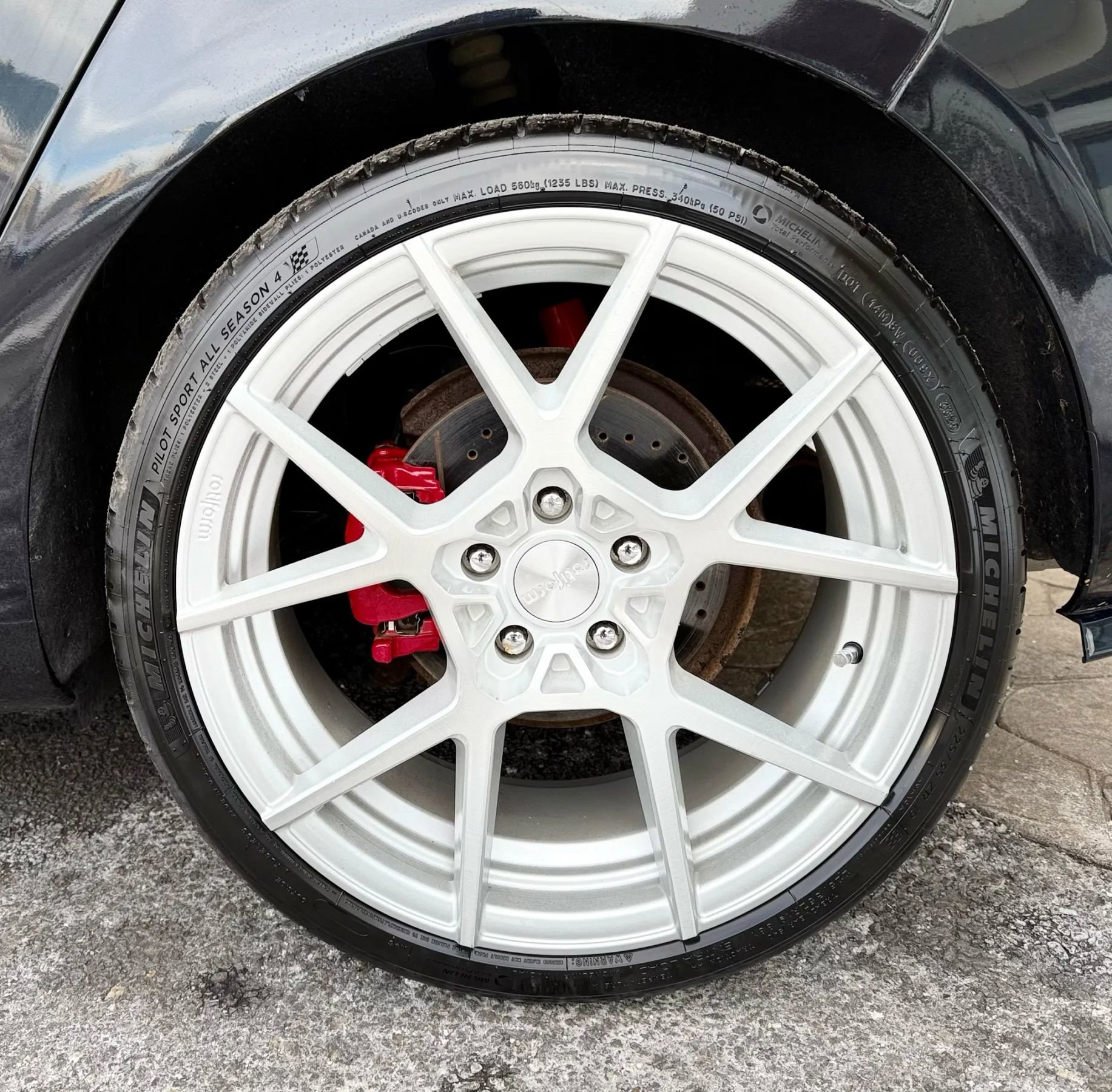 Used 2014 Volkswagen GTI Driver's Edition image 48