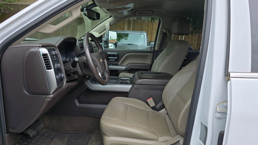 Used 2017 Chevrolet Silverado 3500 LTZ w/ Duramax Plus Package AWD/4WD image 21
