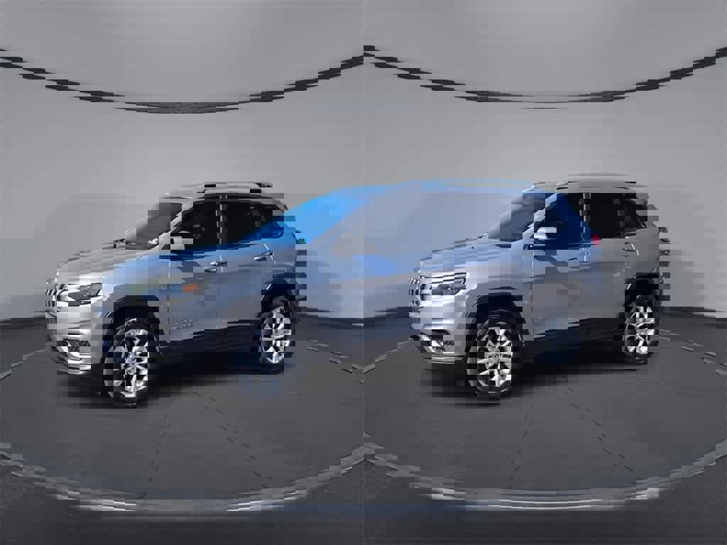 Used 2020 Jeep Cherokee Latitude image 4