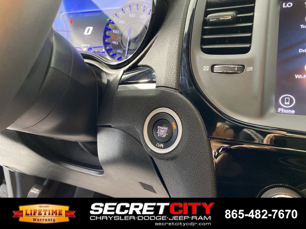 Used 2023 Chrysler 300 S w/ Comfort Group image 17