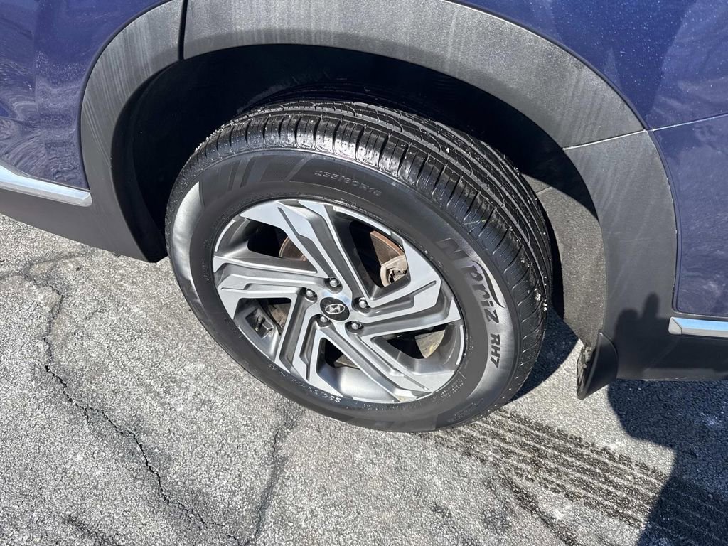 Used 2023 Hyundai Santa Fe SEL w/ Premium Package image 14