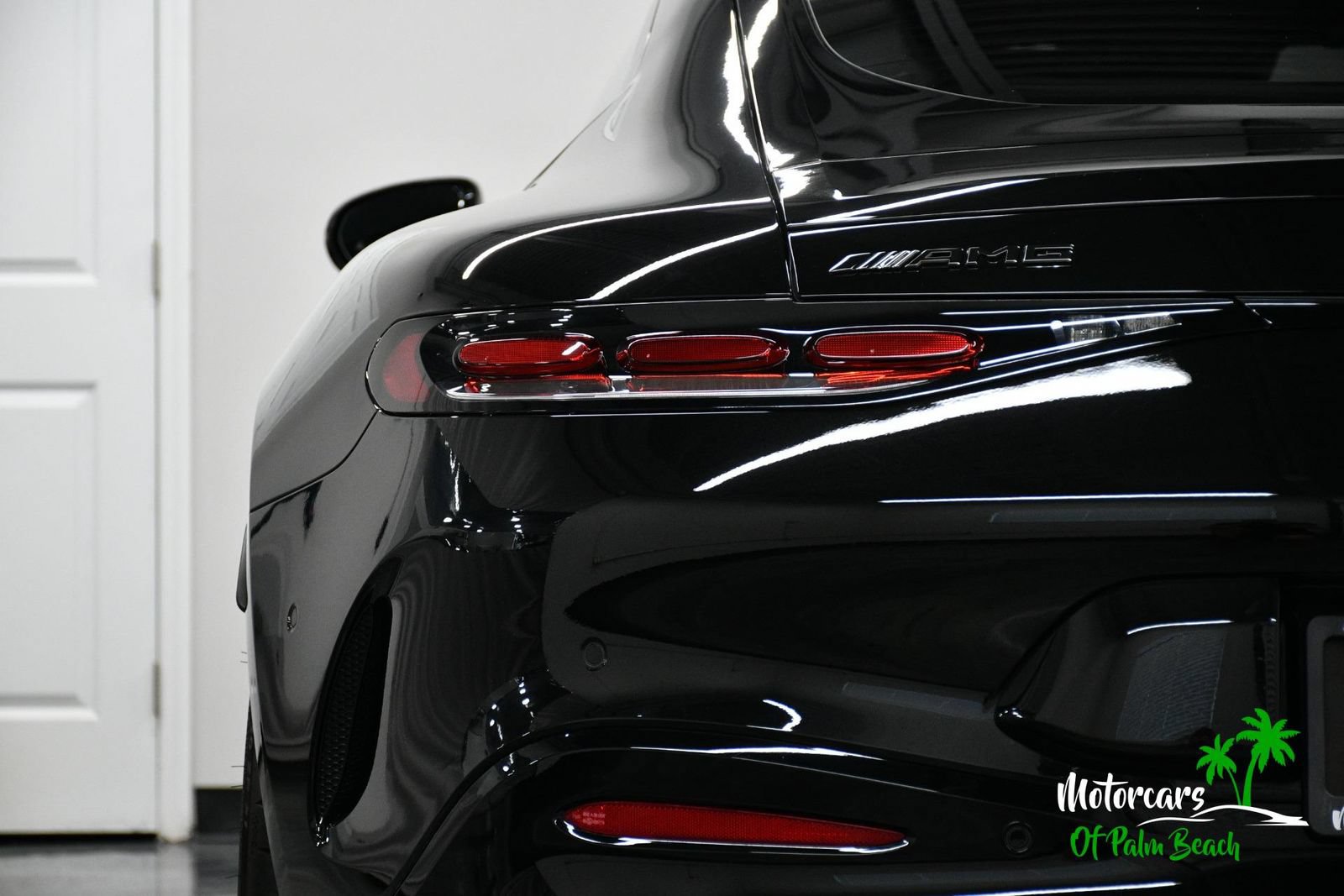 Used 2025 Mercedes-Benz AMG GT 63 image 17