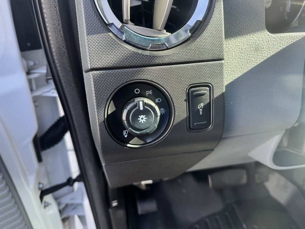 Used 2012 Ford F250 XLT w/ XLT Premium Pkg image 19