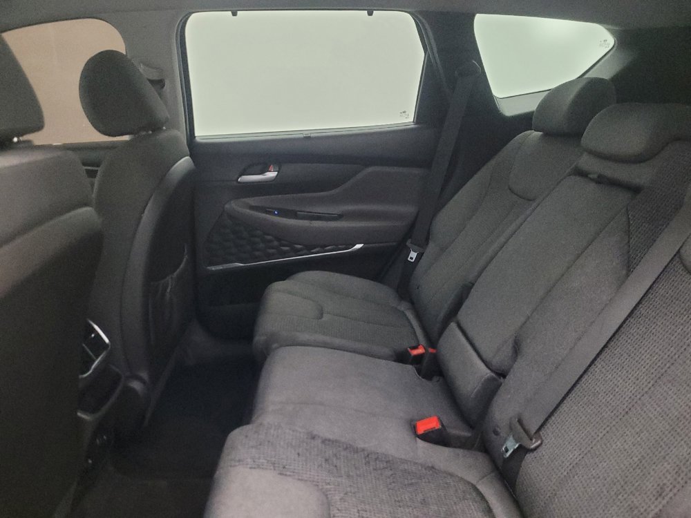 Used 2020 Hyundai Santa Fe SEL w/ Convenience Package FWD image 18