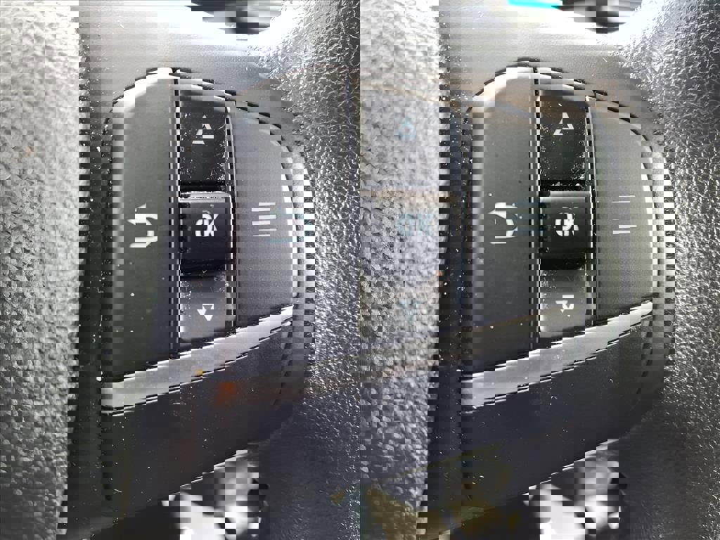 Used 2022 Ford Maverick XL image 19