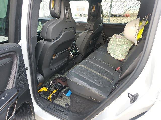 Used 2023 Rivian R1T Launch Edition image 10