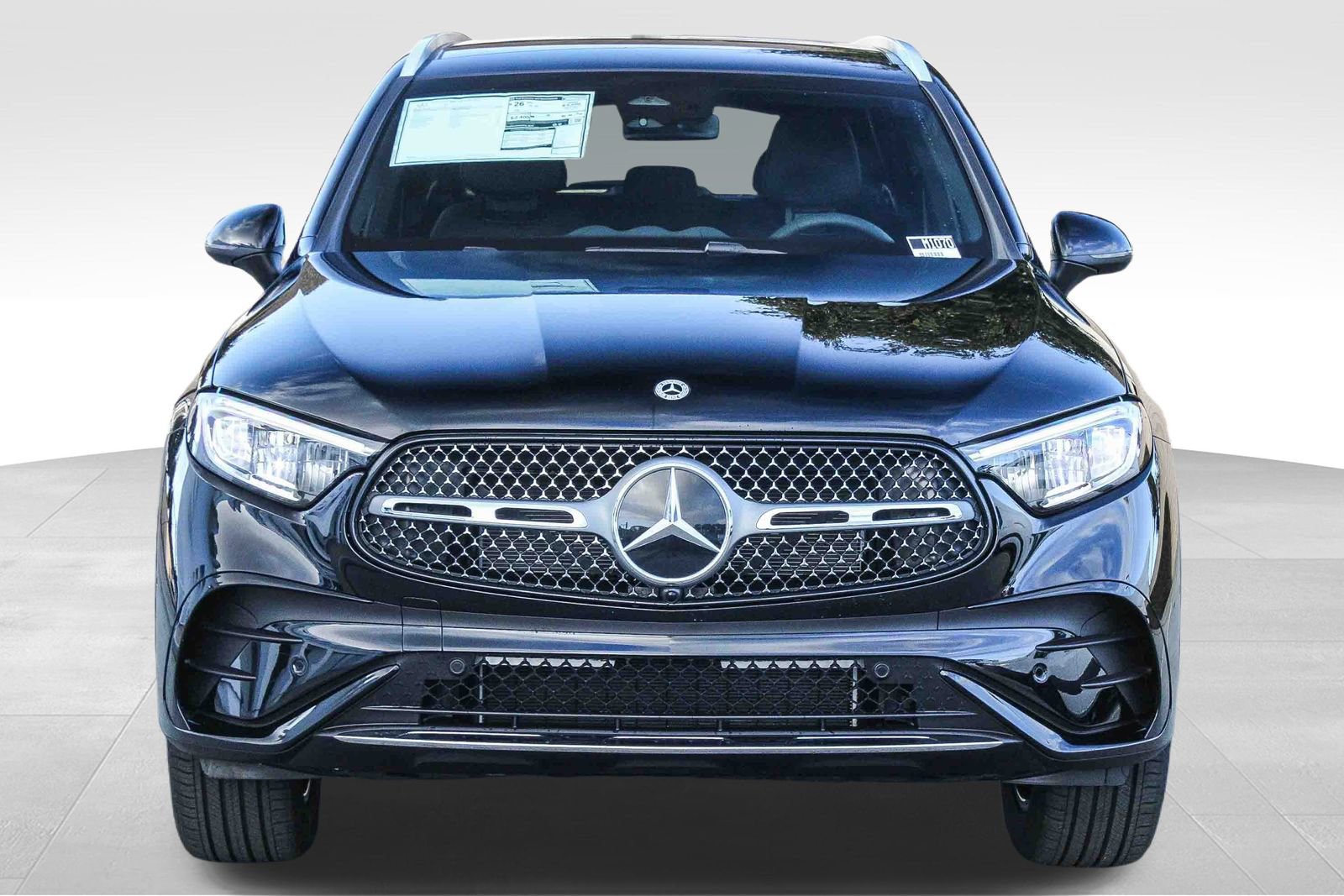 New 2026 Mercedes-Benz GLC 300 4MATIC image 2