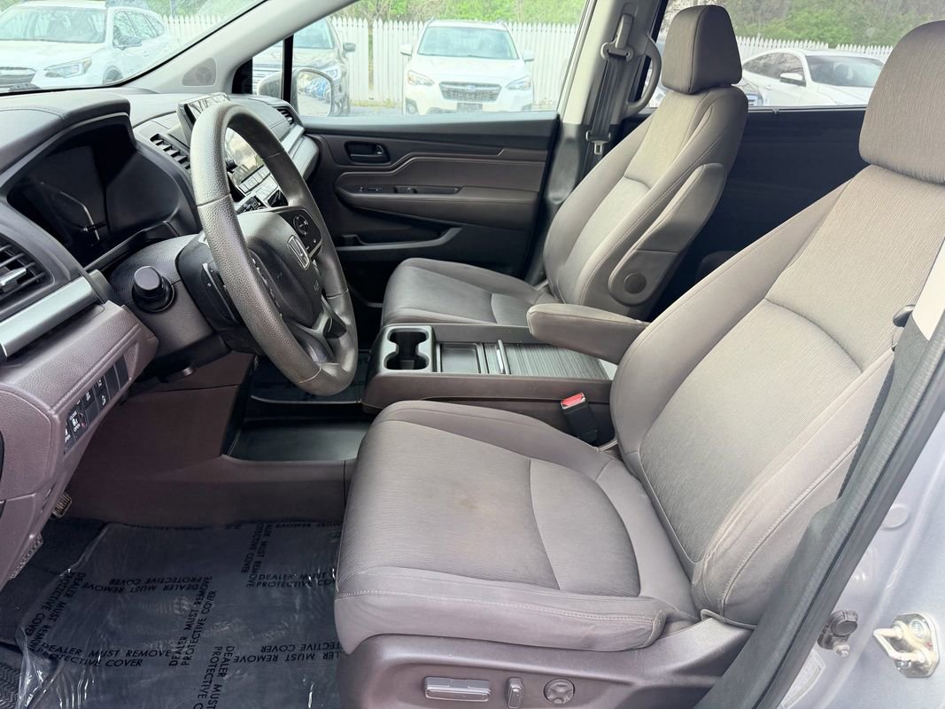 Used 2018 Honda Odyssey EX image 12