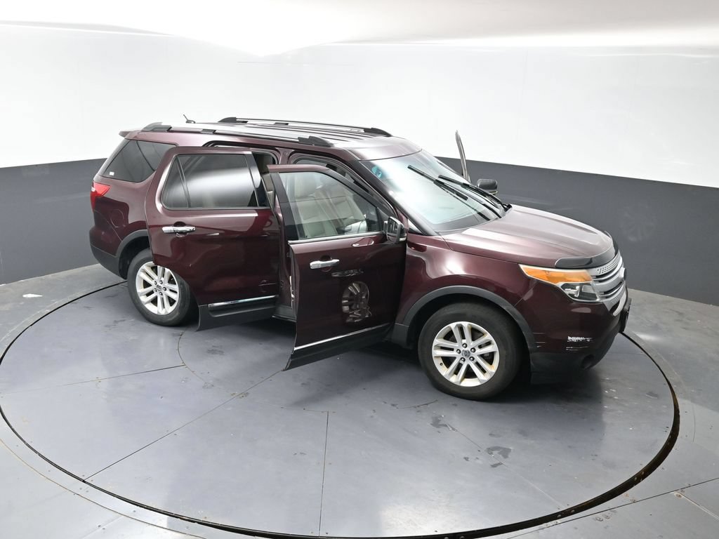 Used 2011 Ford Explorer XLT w/ 202A Rapid Spec Order Code AWD/4WD image 58