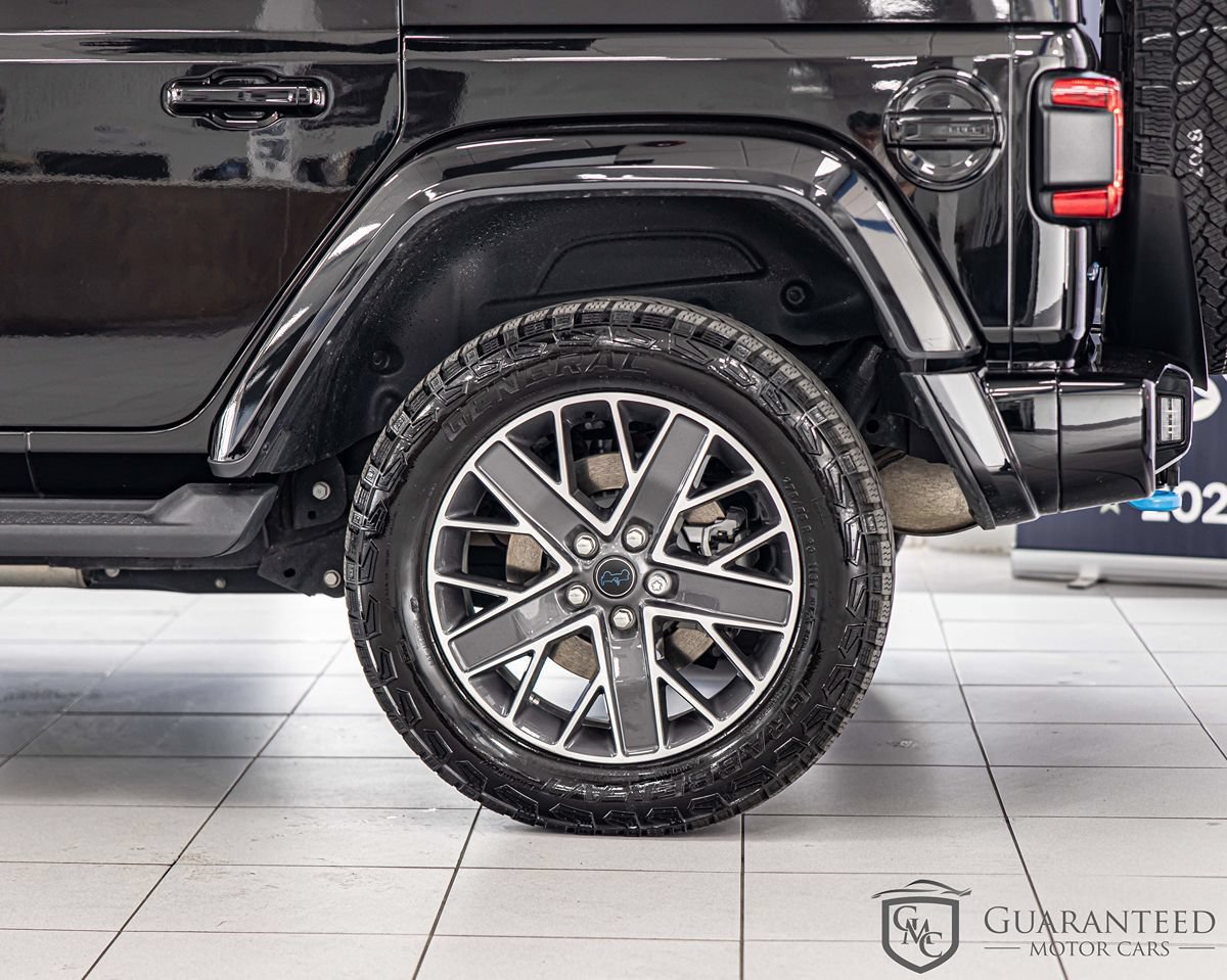 Used 2024 Jeep Wrangler High Altitude AWD/4WD image 8