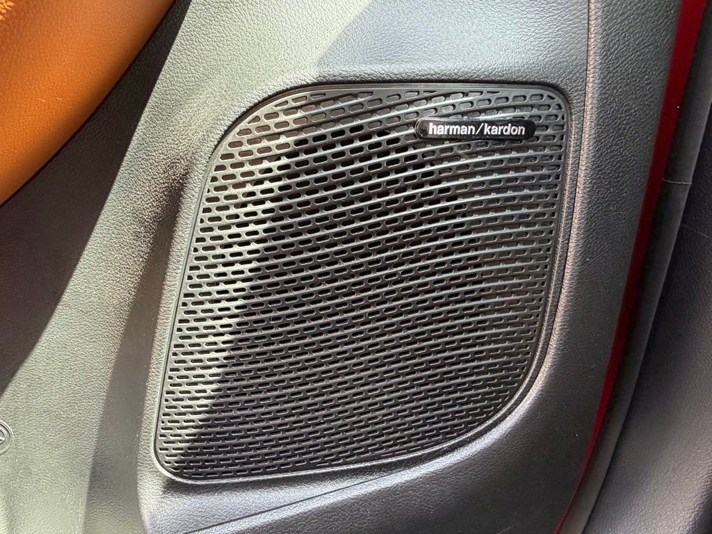 Used 2024 Chrysler Pacifica Pinnacle FWD image 33