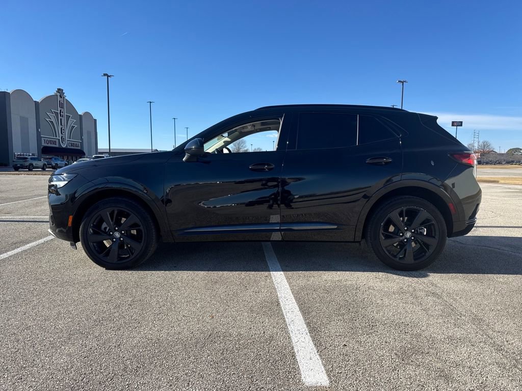 Used 2023 Buick Envision Essence w/ Sport Touring Package image 3