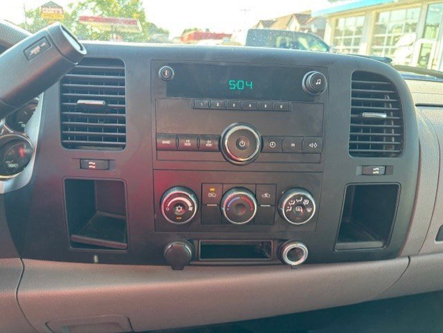 Used 2010 Chevrolet Silverado 2500 W/T image 7