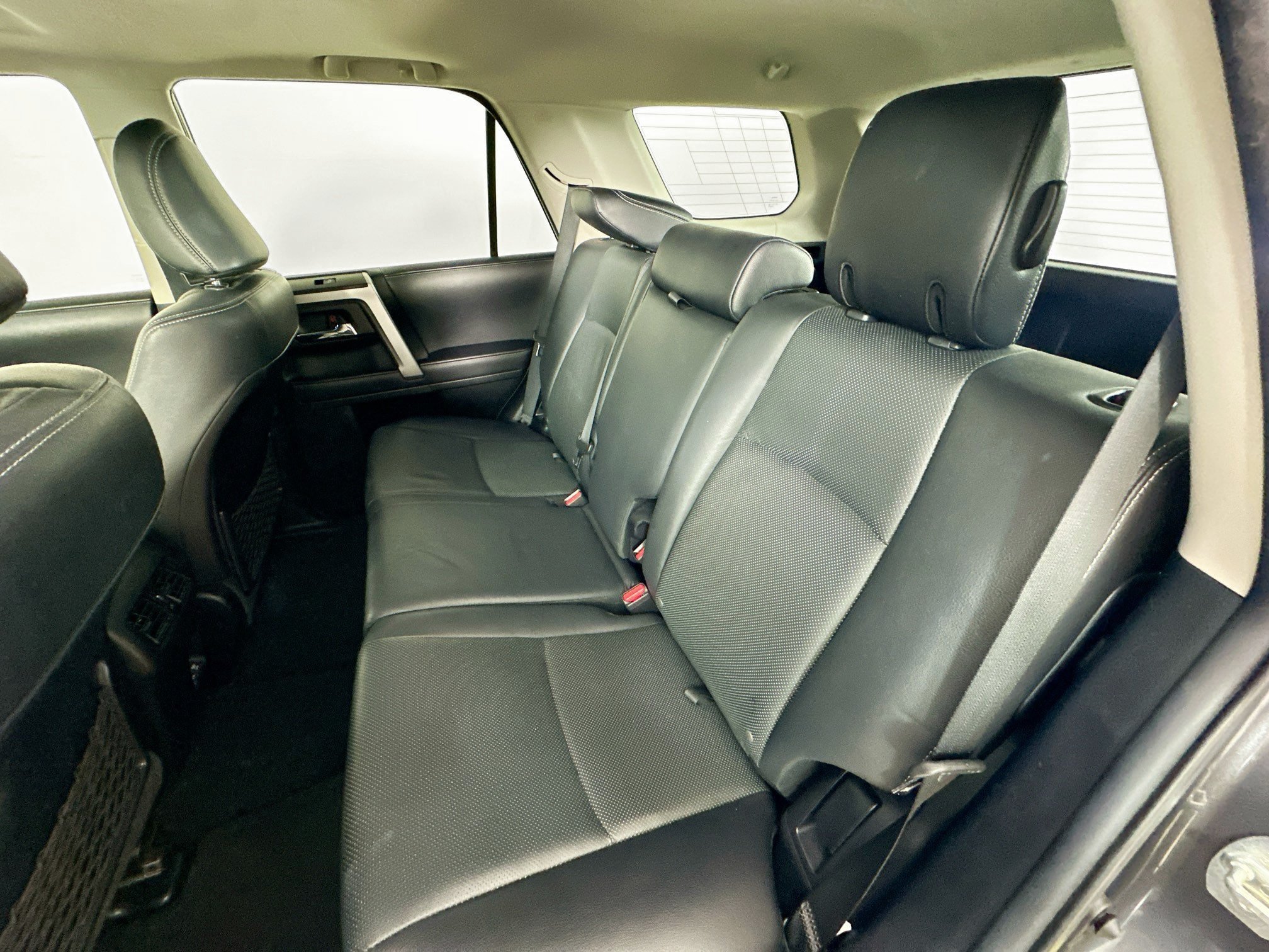 Used 2022 Toyota 4Runner Limited RWD image 30