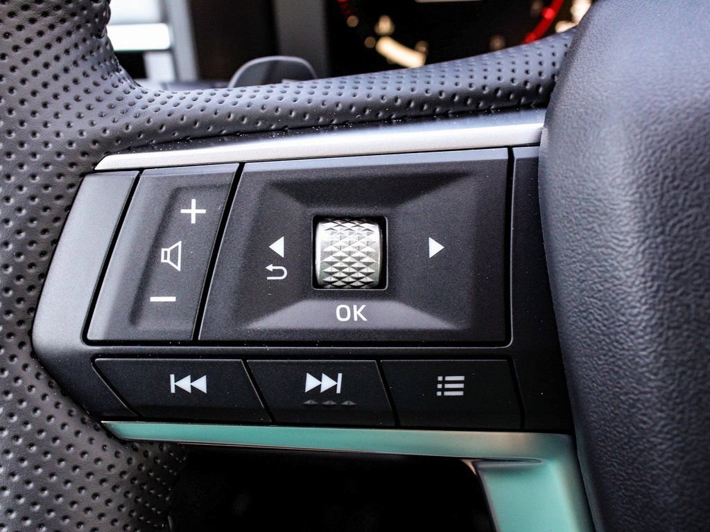 New 2025 Mitsubishi Outlander SEL image 29