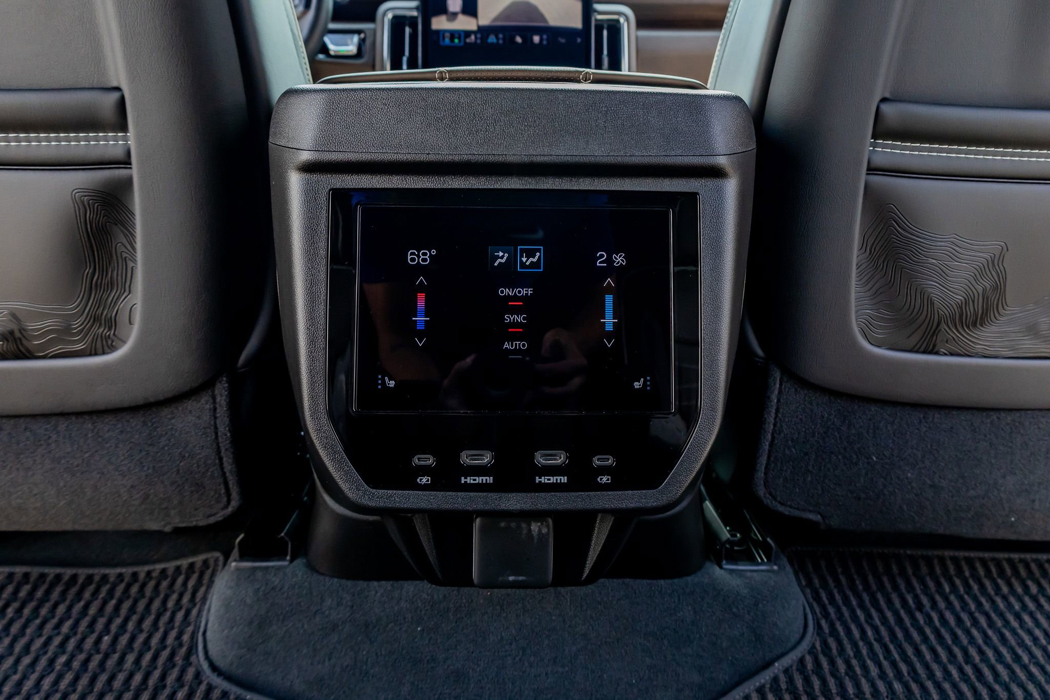 Used 2026 GMC Yukon XL Denali Ultimate image 33