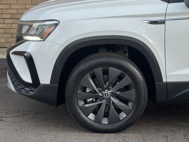 Used 2023 Volkswagen Taos S w/ Driver Assistance Package FWD image 32