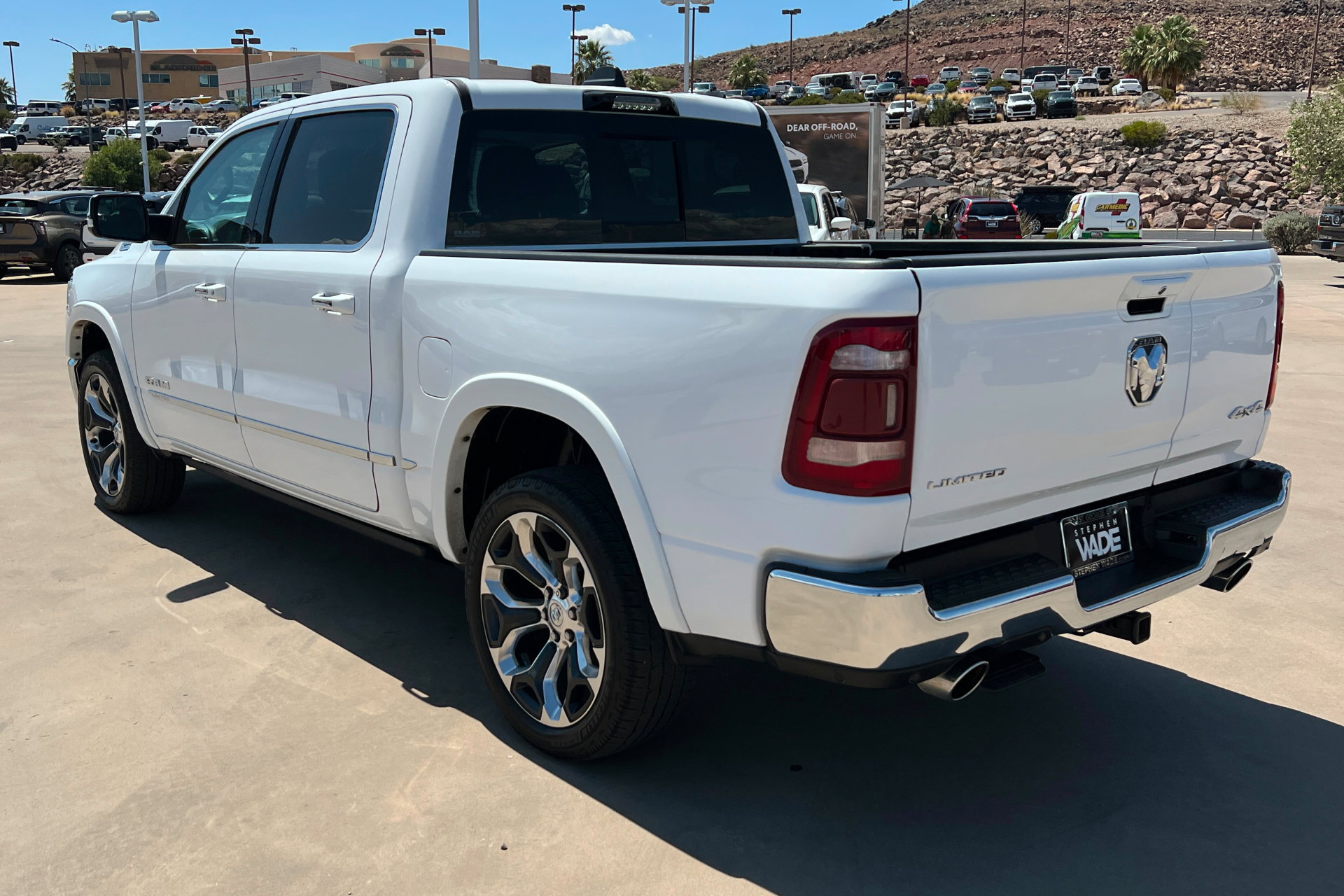 Used 2022 RAM 1500 Limited AWD/4WD image 3
