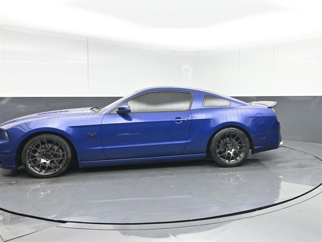 Used 2014 Ford Mustang GT Premium image 39