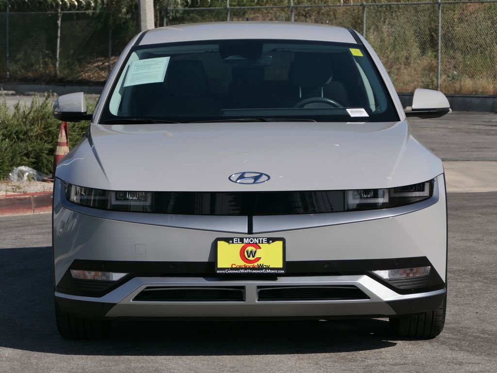 Certified 2024 Hyundai Ioniq 5 SEL RWD image 8