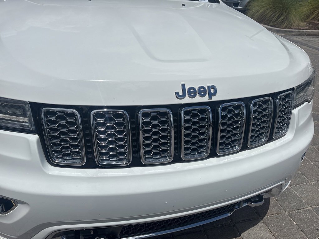 Used 2021 Jeep Grand Cherokee Overland w/ Trailer Tow Group IV image 10