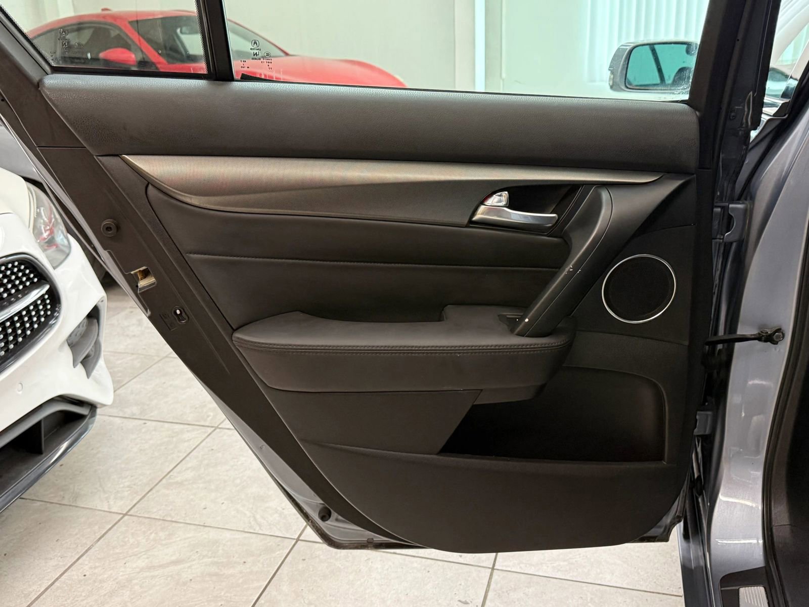 Used 2012 Acura TL w/ Technology Package FWD image 17