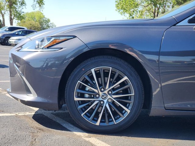 Certified 2024 Lexus ES 350 w/ Premium Package FWD image 8