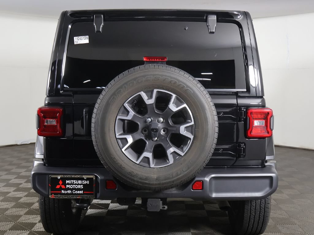 Used 2024 Jeep Wrangler Unlimited Sahara w/ Technology Group AWD/4WD image 12