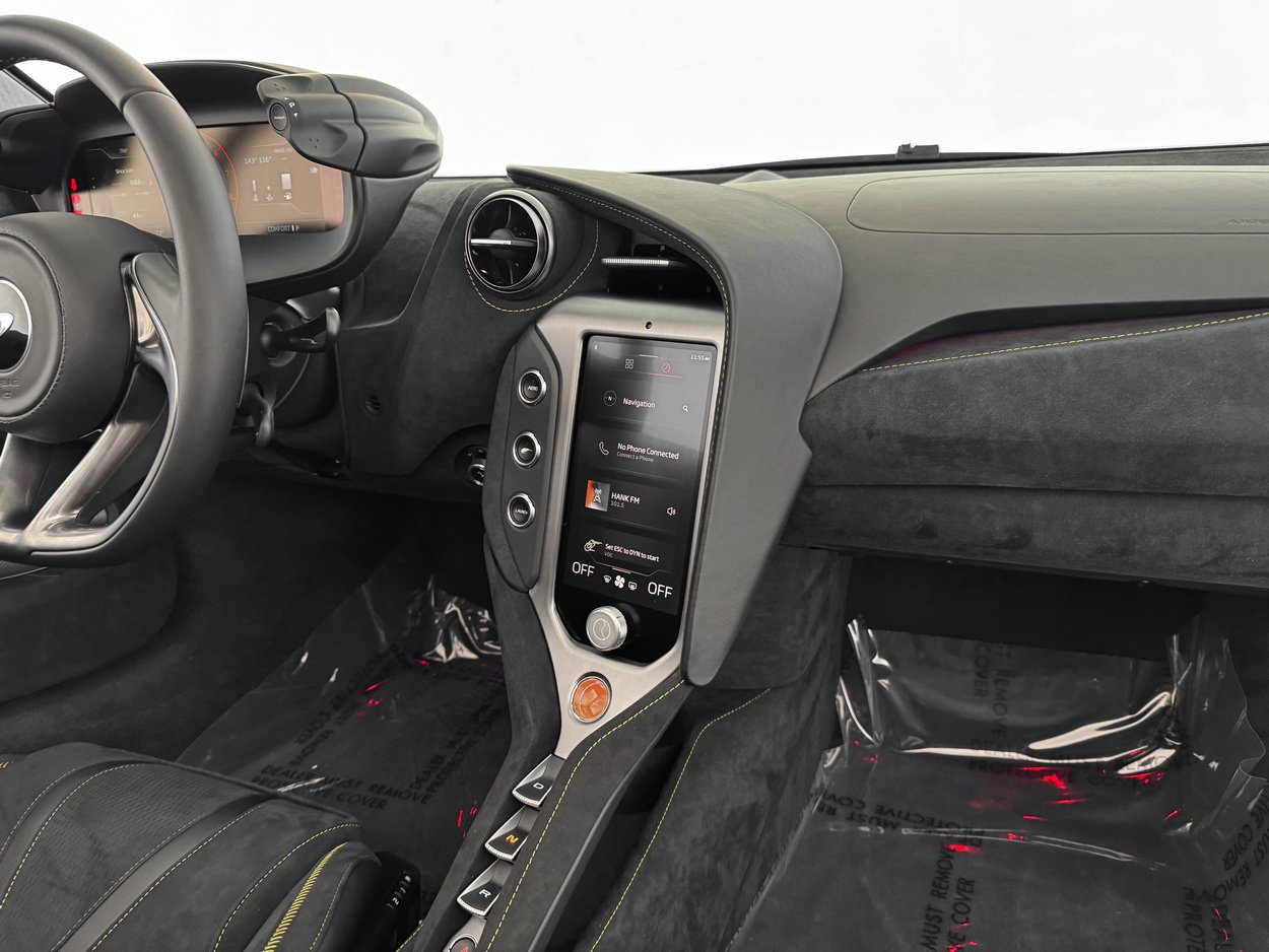 New 2026 McLaren 750S Spider RWD image 27