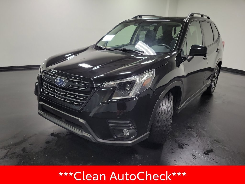 Used 2024 Subaru Forester Premium AWD/4WD image 4
